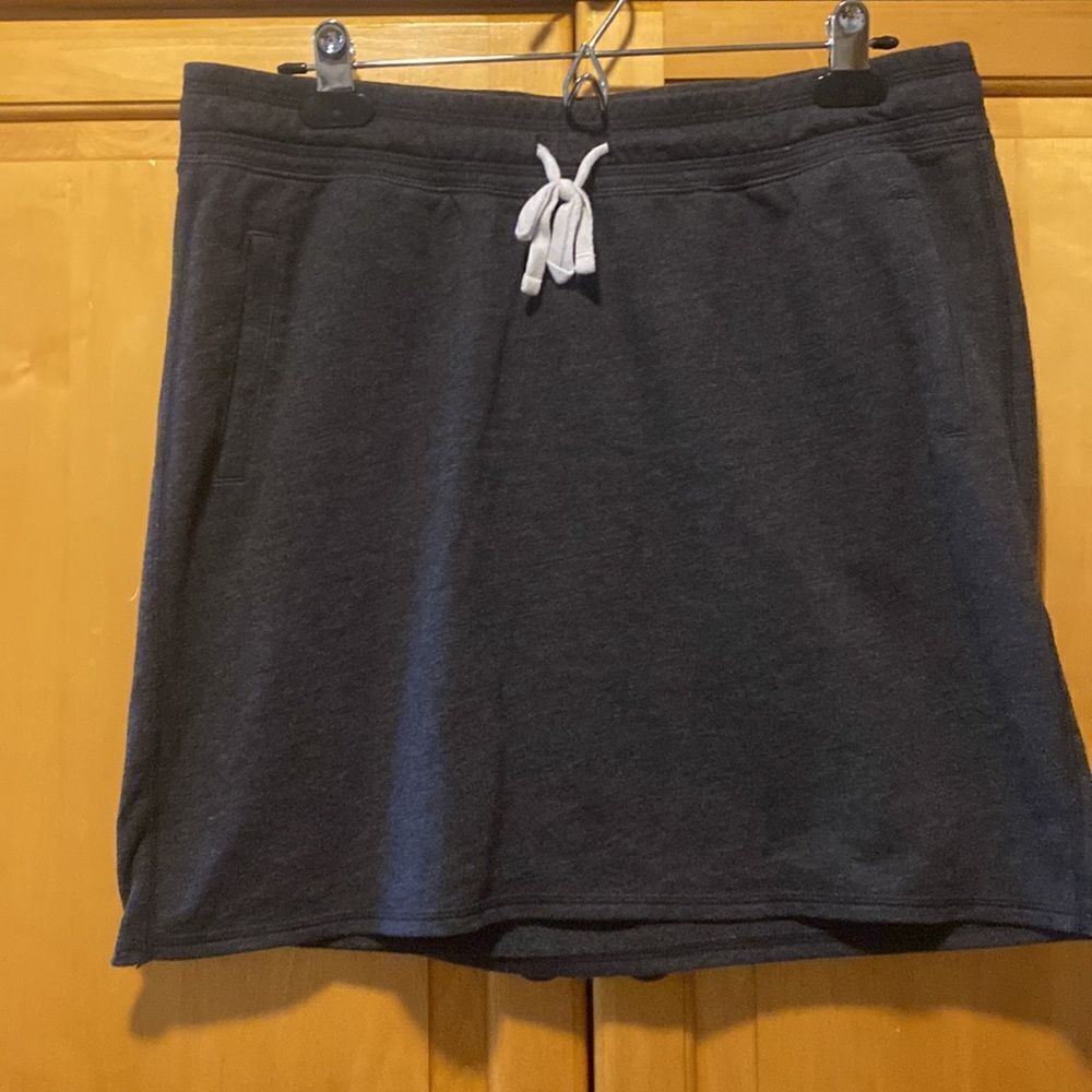 Old Navy casual charcoal gray mini skirt size M